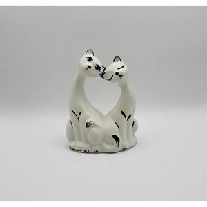 Vintage Two White Love Cat Kitty Kittens Ceramic Figurine